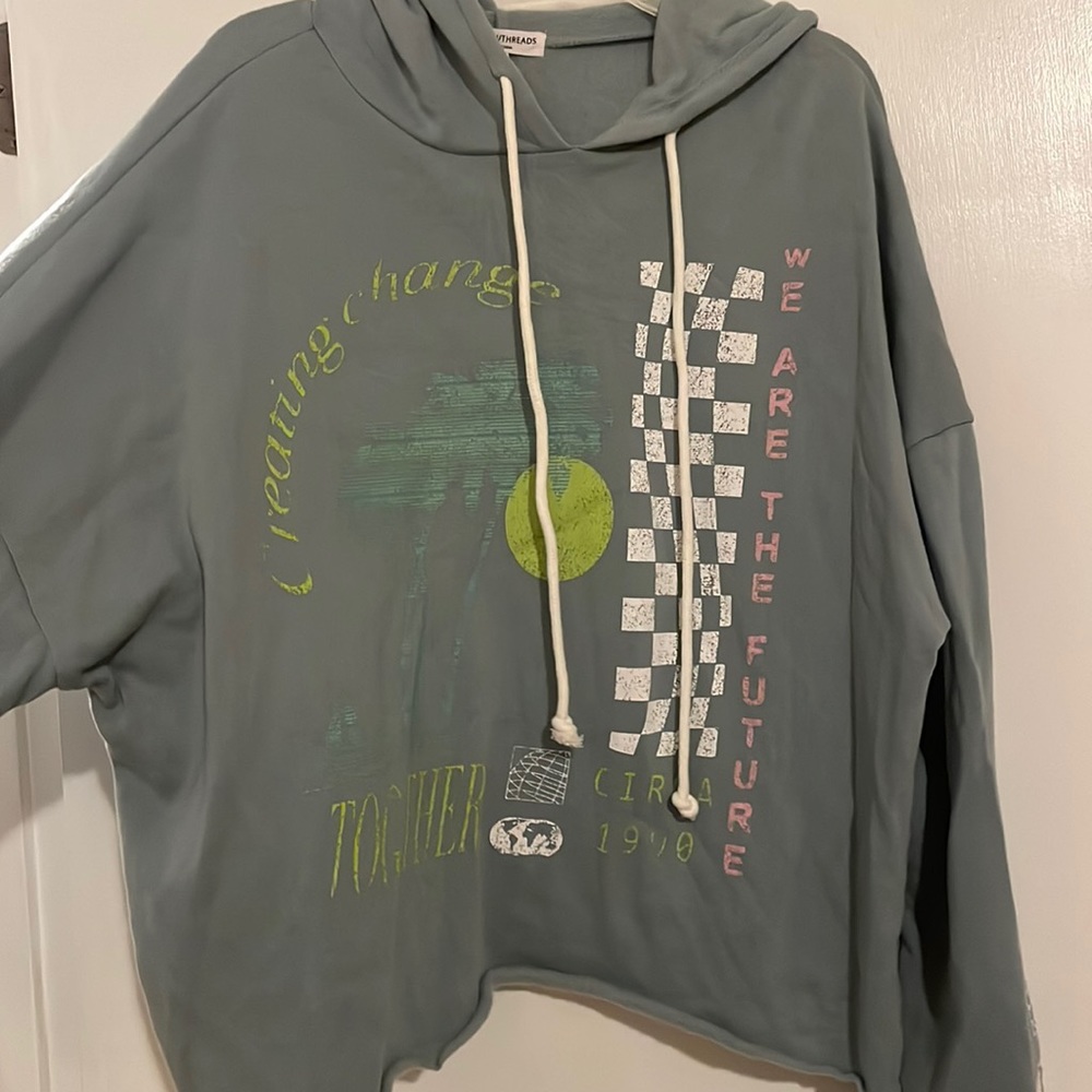 Cropped hoodie